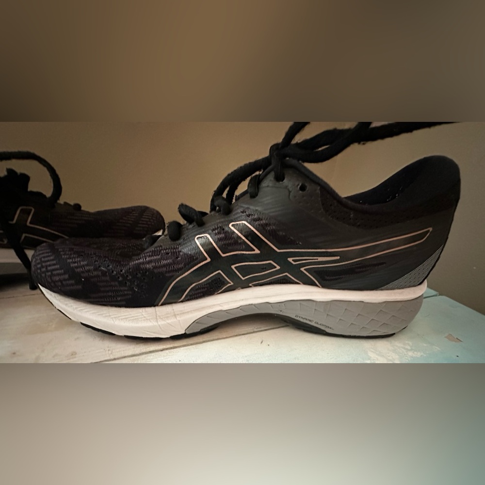ASICS Women’s Running Shoe - Size 8.5 - Picture 7 of 8